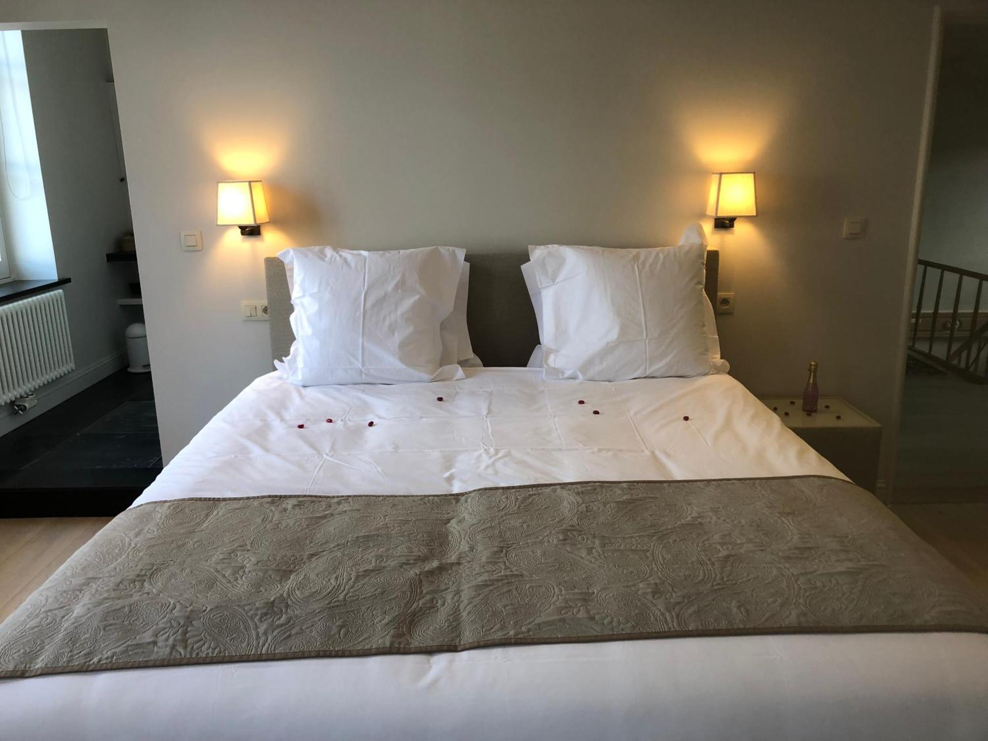 Bed & Breakfast Jezuietenplein 21 Ауденарде Экстерьер фото